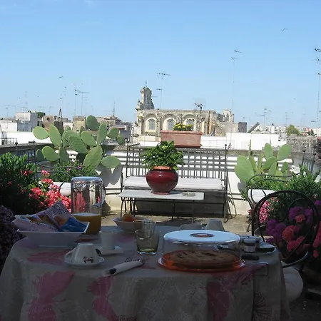 Oda ve Kahvaltı Corte Barocca Lecce